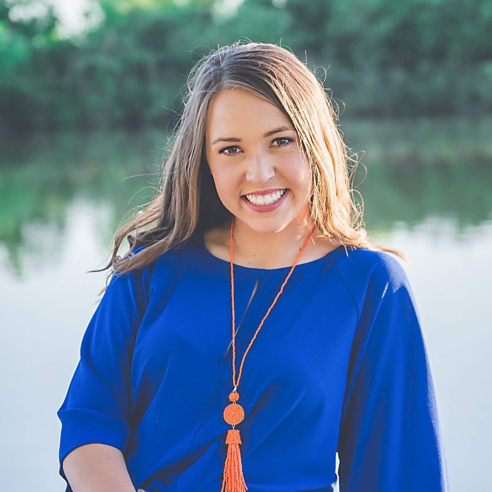 Meet your Posher, Madalyn